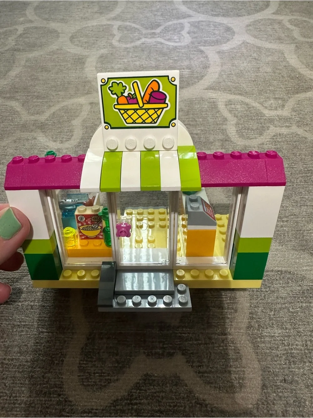 LEGO Juniors Supermarket Suitcase (10684)